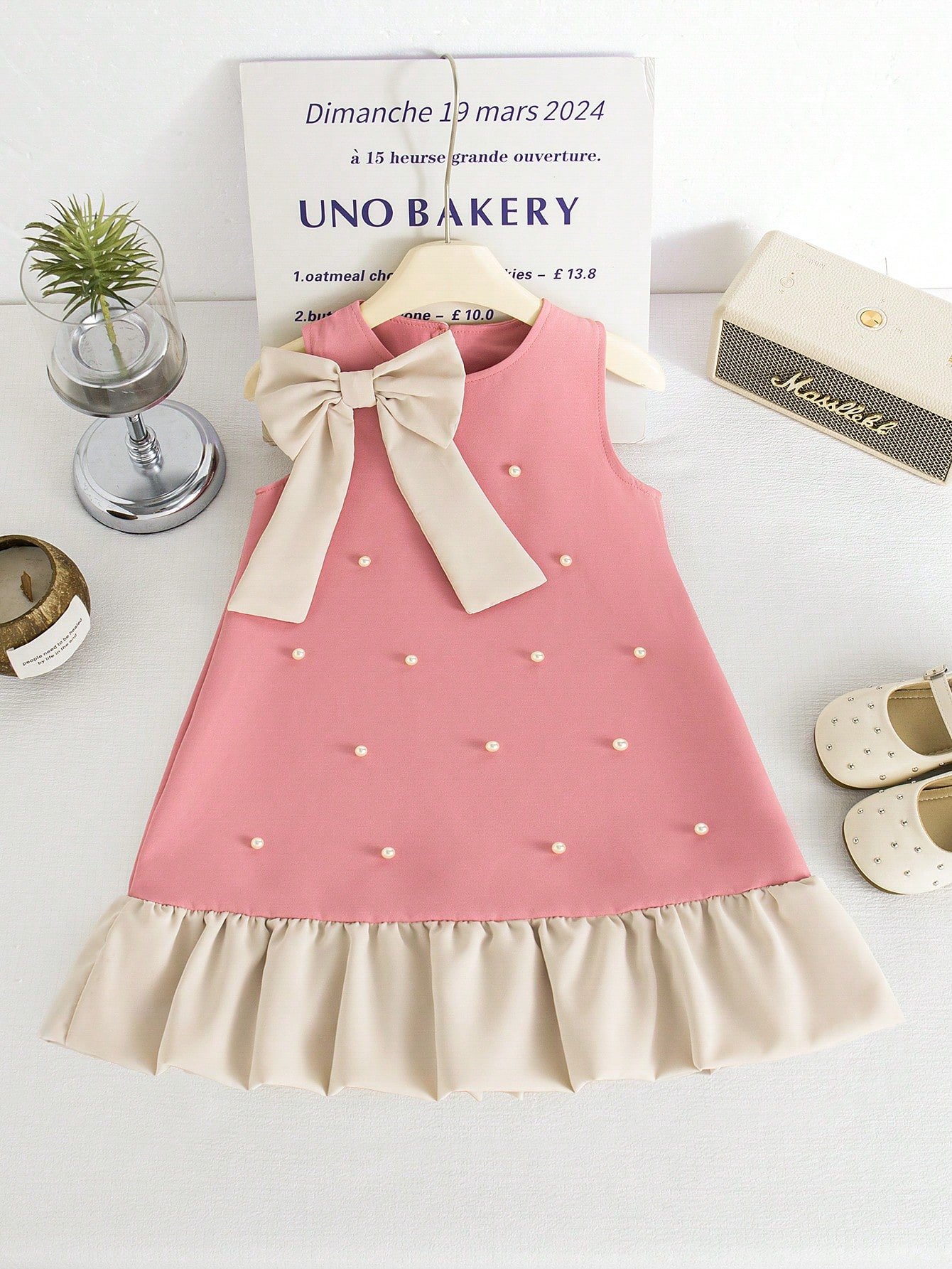 http___img.ltwebstatic.com_v4_j_pi_2025_05_22_10_1747896036248cbfe09343063fe971e8ed0cab7dba فستان أميرات صيفي للبنات من SHEIN – قصة A-Line مزين بفيونكة ولؤلؤ - الصورة 3